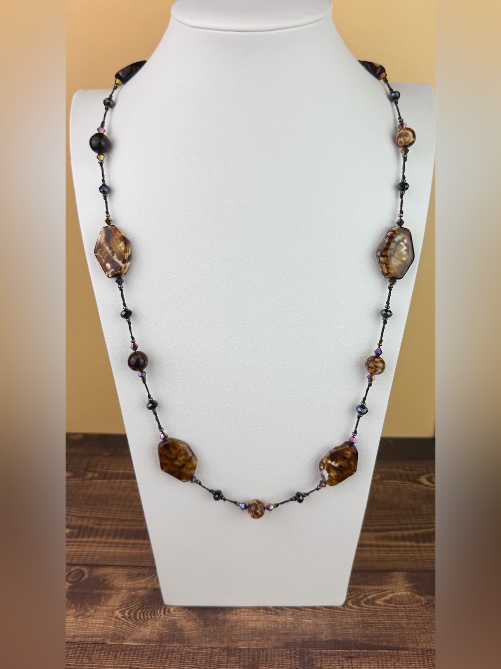 Premier Designs Long Brown Tortoiseshell Agate Look Bead Station Necklace